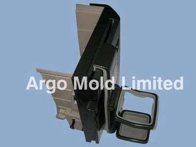 Plastic Injection Molding Automotive Vovol A